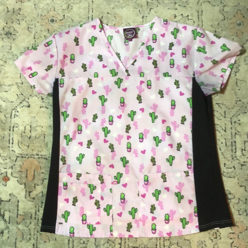 Cactus scrub tops